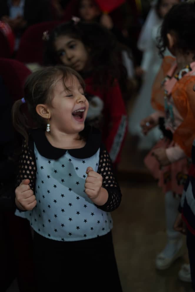 به مناسبت دومین سالگرد تاسیس نمایندگی مرکزی I-Maths زرهی و شعب تابعه شهر شیراز جشن بزرگ والد و کودک  برگزار شد.