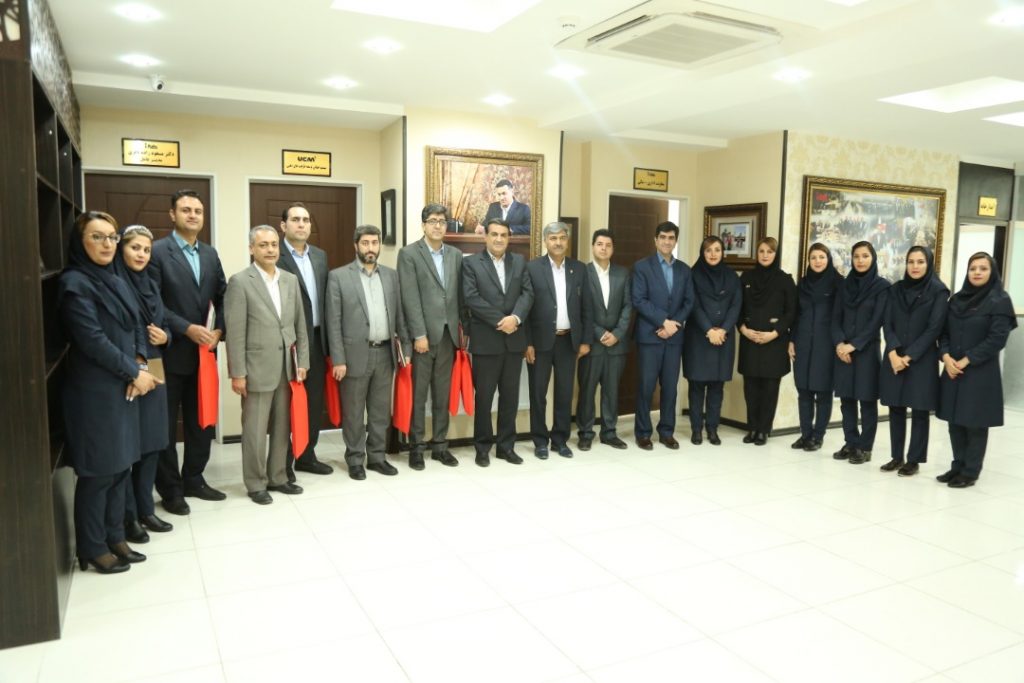 بازدید ریاست شعب بانک سپه استان فارس و هیات مدیره اولین بانک ایرانی از دفتر مرکزی موسسه آی مت