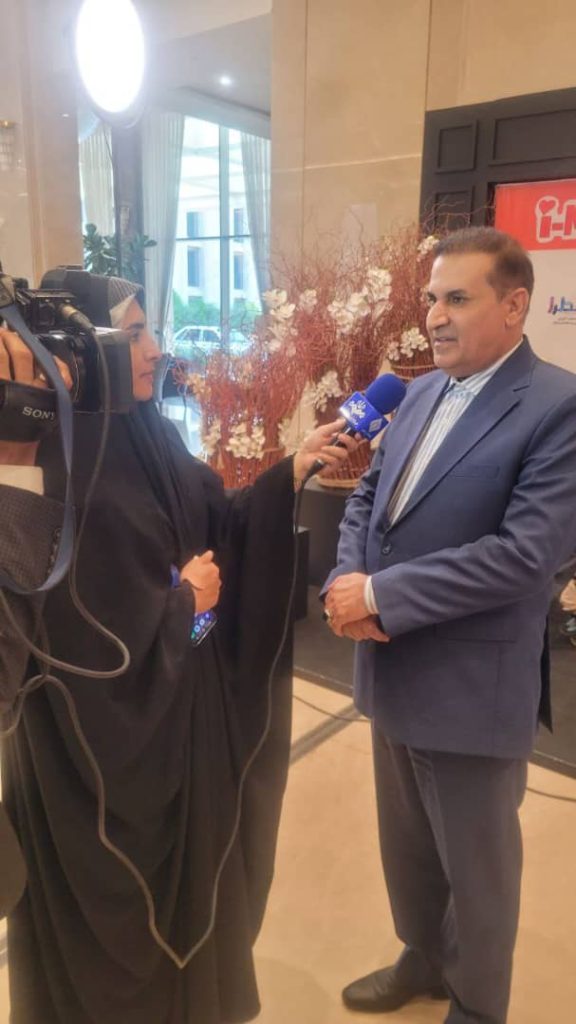 برگزاری نشست خبری جشنواره با اصحاب رسانه با حضور دکتر مسعودزاده باقری مدیرعامل موسسه‌های عطرا و عطرک در مشهد
