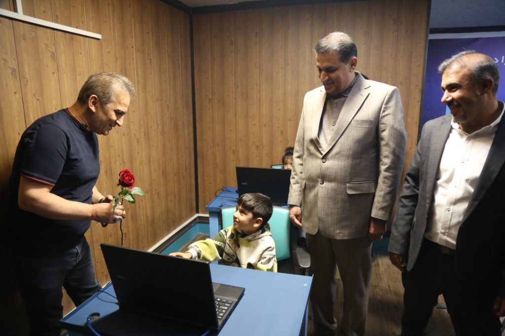 دیدار جناب آقای محمد مسلمی بازیگر و کارگردان برجسته حوزه کودک و نوجوان، با جناب آقای دکتر مسعود زادهباقری مدیرعامل محترم مؤسسه