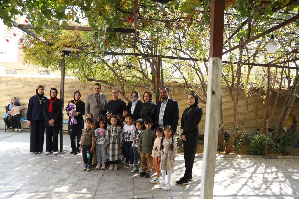 دیدار جناب آقای محمد مسلمی بازیگر و کارگردان برجسته حوزه کودک و نوجوان، با جناب آقای دکتر مسعود زادهباقری مدیرعامل محترم مؤسسه