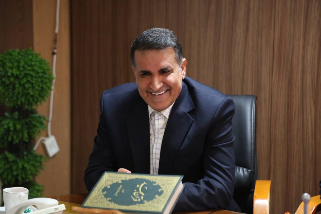 دیدار جناب آقای دکتر مسعود زاده باقری مدیر عامل محترم موسسه و هیات همراه با فرماندار شهرستان شیراز جناب آقای دکتر کراماتی








