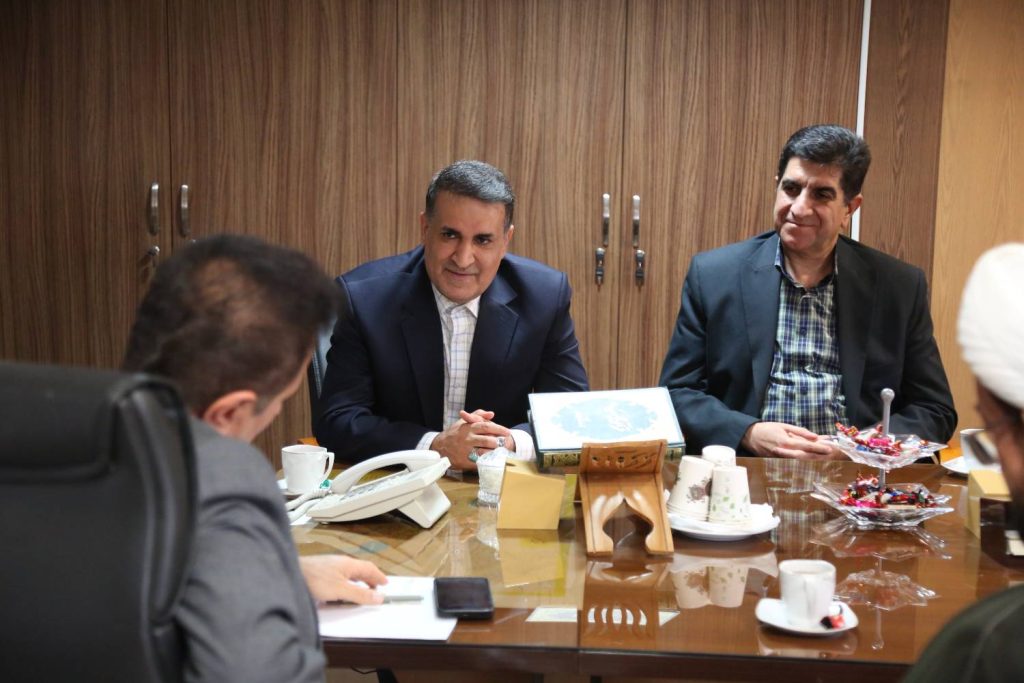 دیدار جناب آقای دکتر مسعود زاده باقری مدیر عامل محترم موسسه و هیات همراه با فرماندار شهرستان شیراز جناب آقای دکتر کراماتی








